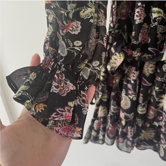CINQ A SEPT | Black Floral Ruffle Smocked Dress, Size 4, Excellent Condition - Picture 9 of 9
